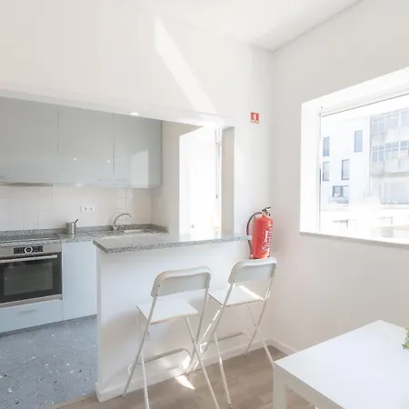 4 Bedroom Duplex By D Luis I Bridge Apartment Vila Nova de Gaia