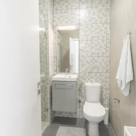 Apartment 4 Bedroom Duplex By D Luis I Bridge Vila Nova de Gaia