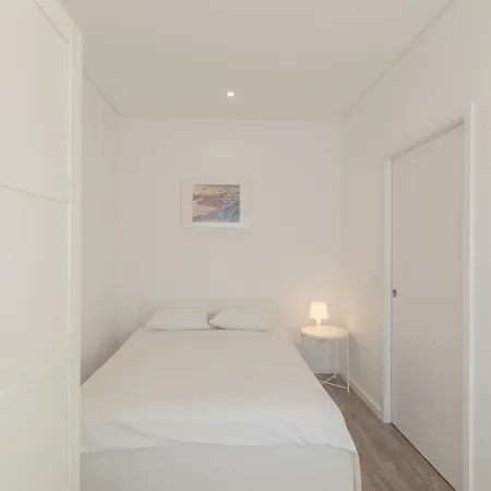 דירה 4 Bedroom Duplex By D Luis I Bridge וילה נובה דה גאיה